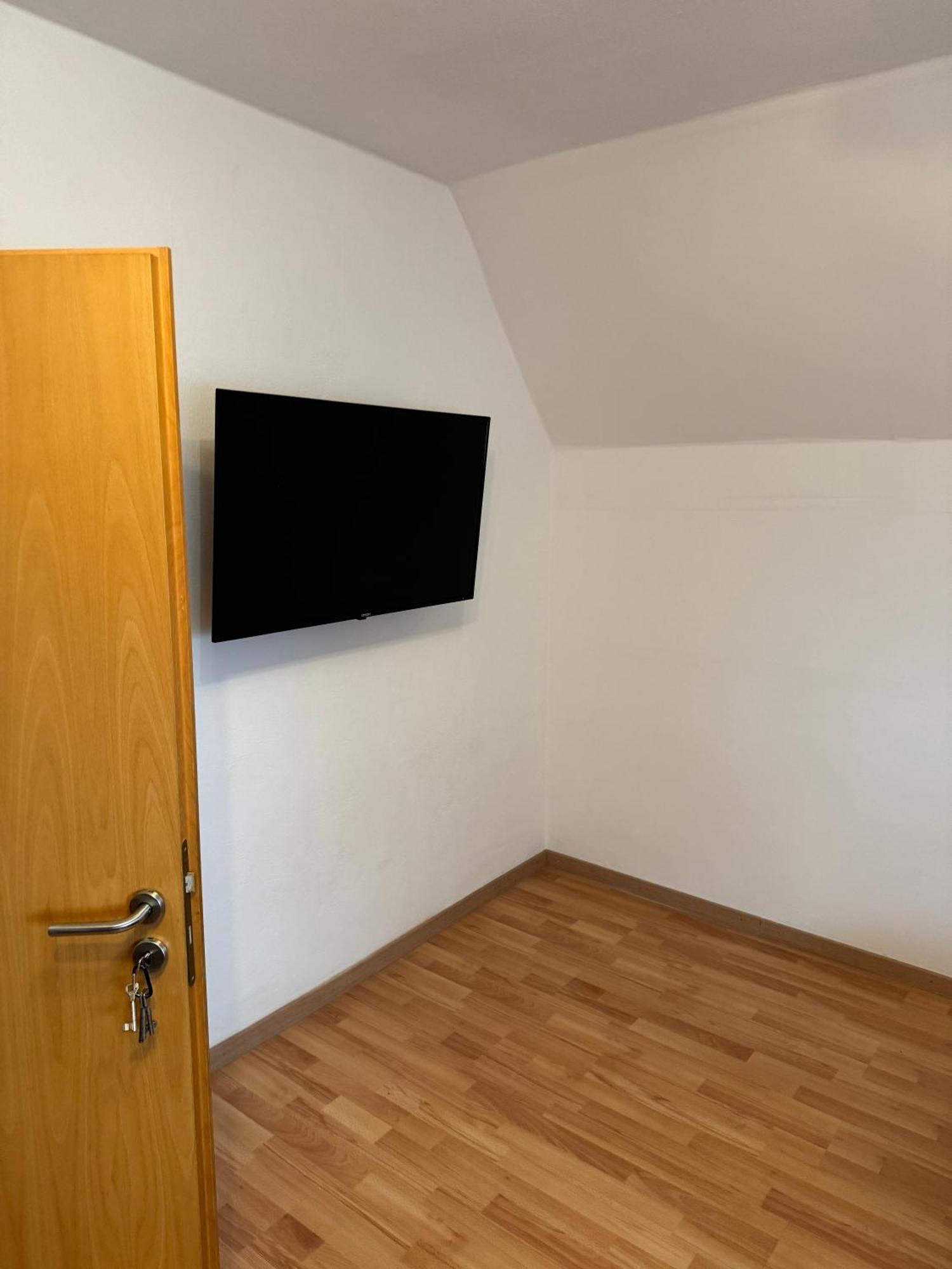 Schoene Wohnung Mit Tv, Wlan Und Kueche - Anna Werne Exterior foto